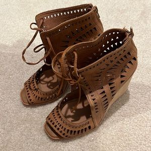 Cognac Jeffrey Campbell Wedge